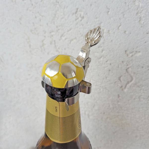 Fussball Gelb-Weiss Zinndeckel für Bierflaschen